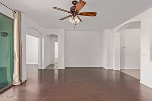 20507 N 89th Dr, Peoria, AZ 85382 - Photo 8