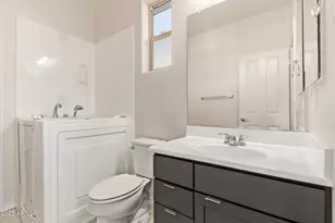 4990 S Bridal Vail Dr, Gilbert, AZ 85298 - Photo 26