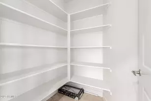 945 E Playa Del Norte Dr, Tempe, AZ 85288 - Photo 12