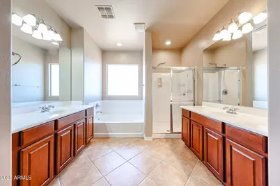 9121 W Plum Road, Peoria, AZ 85383 - Photo 34