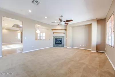 9121 W Plum Road, Peoria, AZ 85383 - Photo 8