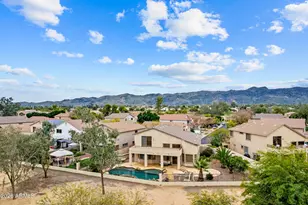 2604 E Glass Ln, Phoenix, AZ 85042 - Photo 44