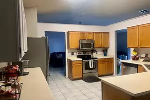 6726 N 79th Ave, Glendale, AZ 85303 - Photo 6