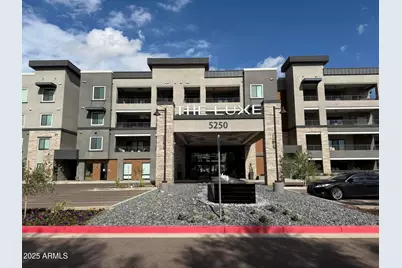 5250 E Deer Valley Drive #304, Phoenix, AZ 85054 - Photo 34