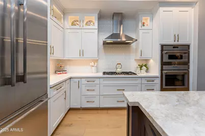 5250 E Deer Valley Drive #304, Phoenix, AZ 85054 - Photo 4
