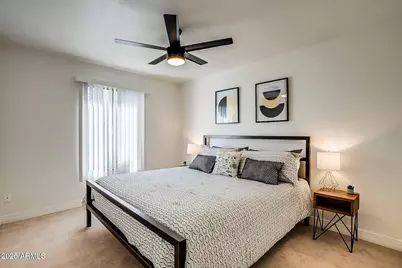 7906 E Keim Drive, Scottsdale, AZ 85250 - Photo 22