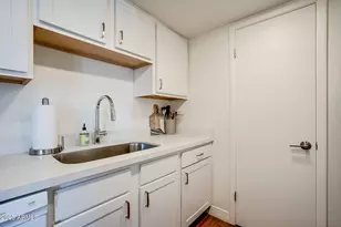 7906 E Keim Dr, Scottsdale, AZ 85250 - Photo 20