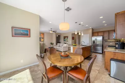 883 N Broken Hills Drive, Green Valley, AZ 85614 - Photo 14