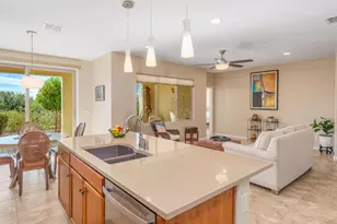 883 N Broken Hills Dr, Green Valley, AZ 85614 - Photo 12