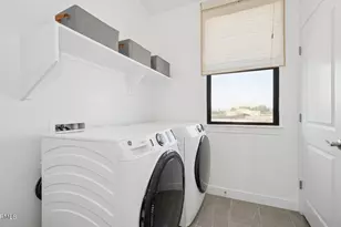 8034 W Royal Palm Rd, Peoria, AZ 85345 - Photo 36