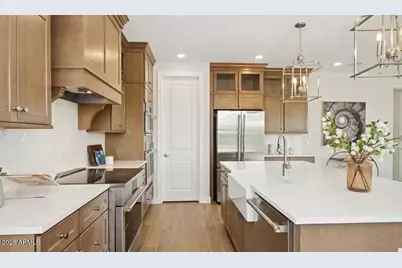 8034 W Royal Palm Road, Peoria, AZ 85345 - Photo 6