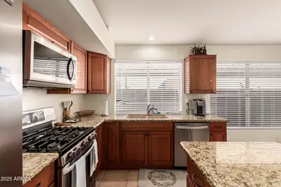 17107 N Elko Drive, Surprise, AZ 85374 - Photo 14