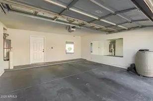 3221 N 37th St, Phoenix, AZ 85018 - Photo 32