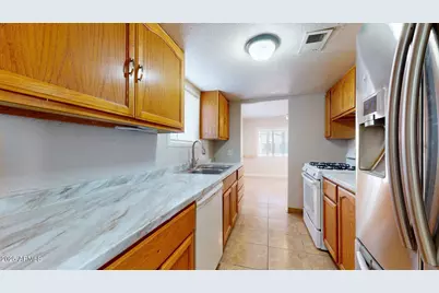 2214 N 24th Place, Phoenix, AZ 85008 - Photo 6