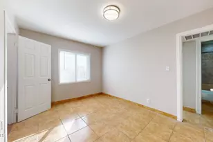 2214 N 24th Pl, Phoenix, AZ 85008 - Photo 18