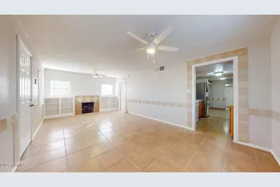 2214 N 24th Place, Phoenix, AZ 85008 - Photo 2