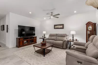 35455 W Cartegna Lane, Maricopa, AZ 85138 - Photo 10