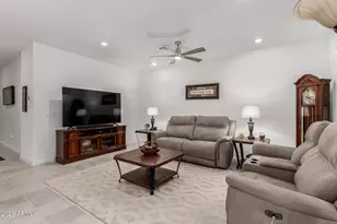 35455 W Cartegna Ln, Maricopa, AZ 85138 - Photo 10