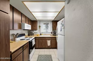 10828 N Biltmore Dr, Phoenix, AZ 85029 - Photo 4