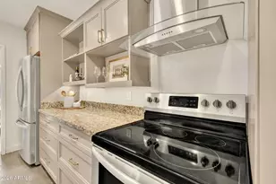 3001 N 17th Dr, Phoenix, AZ 85015 - Photo 16