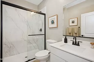 8026 W Royal Palm Rd, Peoria, AZ 85345 - Photo 16