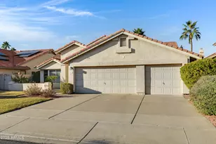 3834 E Windsong Dr, Phoenix, AZ 85048 - Photo 4