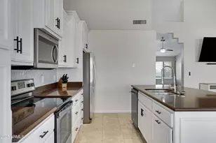 3834 E Windsong Dr, Phoenix, AZ 85048 - Photo 16