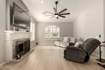 5733 S Amberwood Drive, Chandler, AZ 85248 - Photo 8