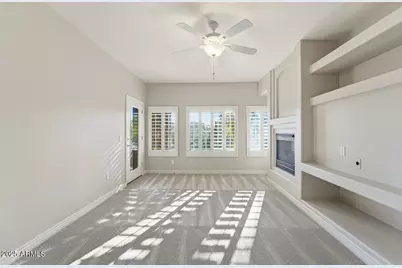 5450 E Deer Valley Drive #2024, Phoenix, AZ 85054 - Photo 12