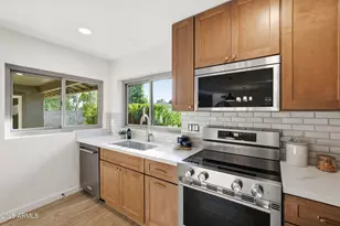 8116 N 18th Way, Phoenix, AZ 85020 - Photo 14