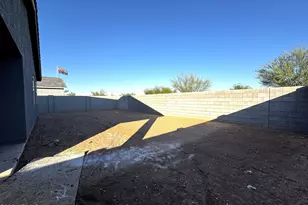 11663 N Orris Dr, Maricopa, AZ 85139 - Photo 28