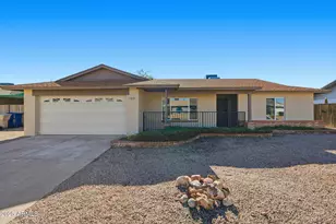 5839 W Hearn Rd, Glendale, AZ 85306 - Photo 1