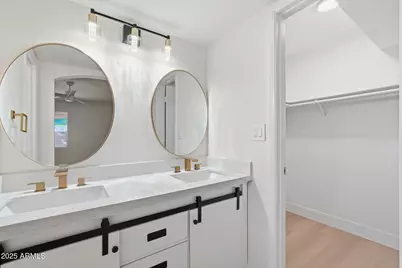 5839 W Hearn Road, Glendale, AZ 85306 - Photo 28