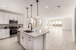 18633 E Helian Dr, Gold Canyon, AZ 85118 - Photo 2