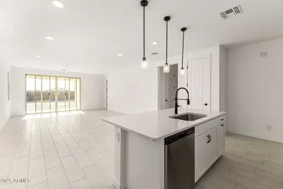 18633 E Helian Drive, Gold Canyon, AZ 85118 - Photo 4