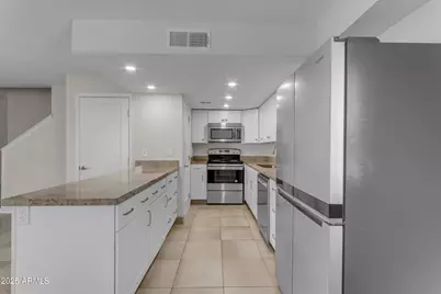 4757 E Belleview Street, Phoenix, AZ 85008 - Photo 10