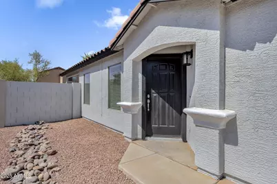 509 E Daniella Drive, San Tan Valley, AZ 85140 - Photo 6