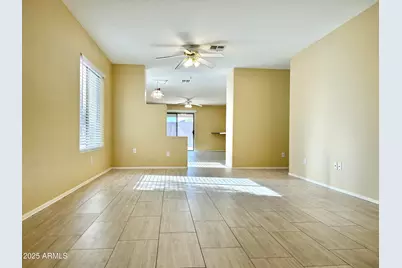 21830 N 31st Drive, Phoenix, AZ 85027 - Photo 4