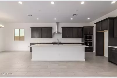 18149 W Watkins Street, Goodyear, AZ 85338 - Photo 4