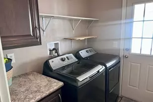 650 N Hawes Rd, Mesa, AZ 85207 - Photo 20