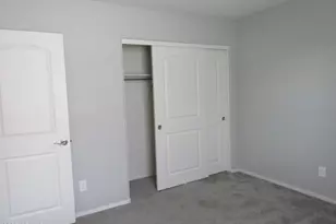 17164 W Straight Arrow Ln, Surprise, AZ 85387 - Photo 14