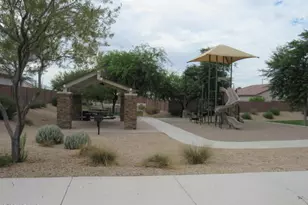17164 W Straight Arrow Ln, Surprise, AZ 85387 - Photo 22