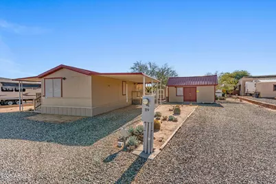 21199 W Escapee Way, Congress, AZ 85332 - Photo 2