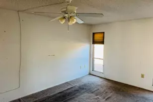 9322 W Hidden Valley Cir N, Sun City, AZ 85351 - Photo 10