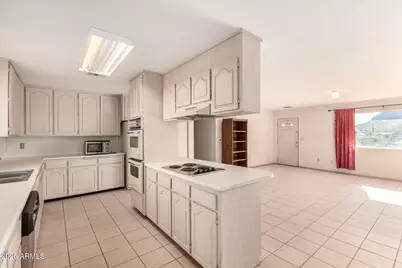 48825 N 25th Avenue, New River, AZ 85087 - Photo 10