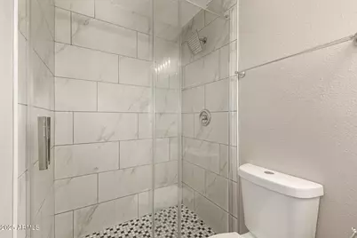 2025 E Don Carlos Avenue, Tempe, AZ 85281 - Photo 8