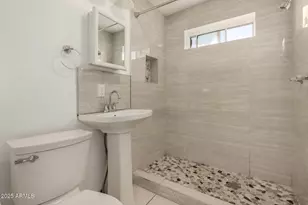 2515 E Adams St, Phoenix, AZ 85034 - Photo 22