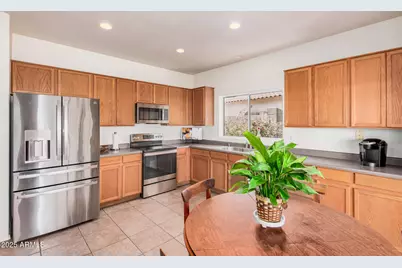 14284 W Fairmont Avenue, Goodyear, AZ 85395 - Photo 6