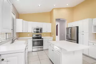 1402 E Shannon St, Chandler, AZ 85225 - Photo 14