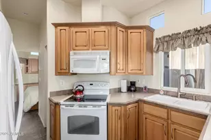 111 S Greenfield Rd, Mesa, AZ 85206 - Photo 10